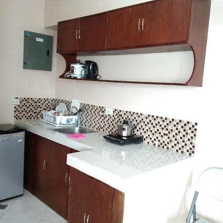 Cebu City Suites Ramos Tower By P&J Exterior photo