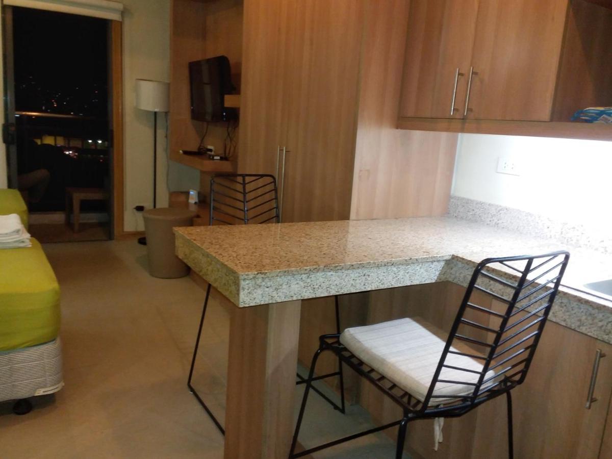 Apartment Ramos Tower By P&j Cebu