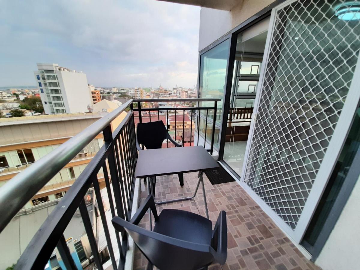 Ramos Tower By P&j Apartment *